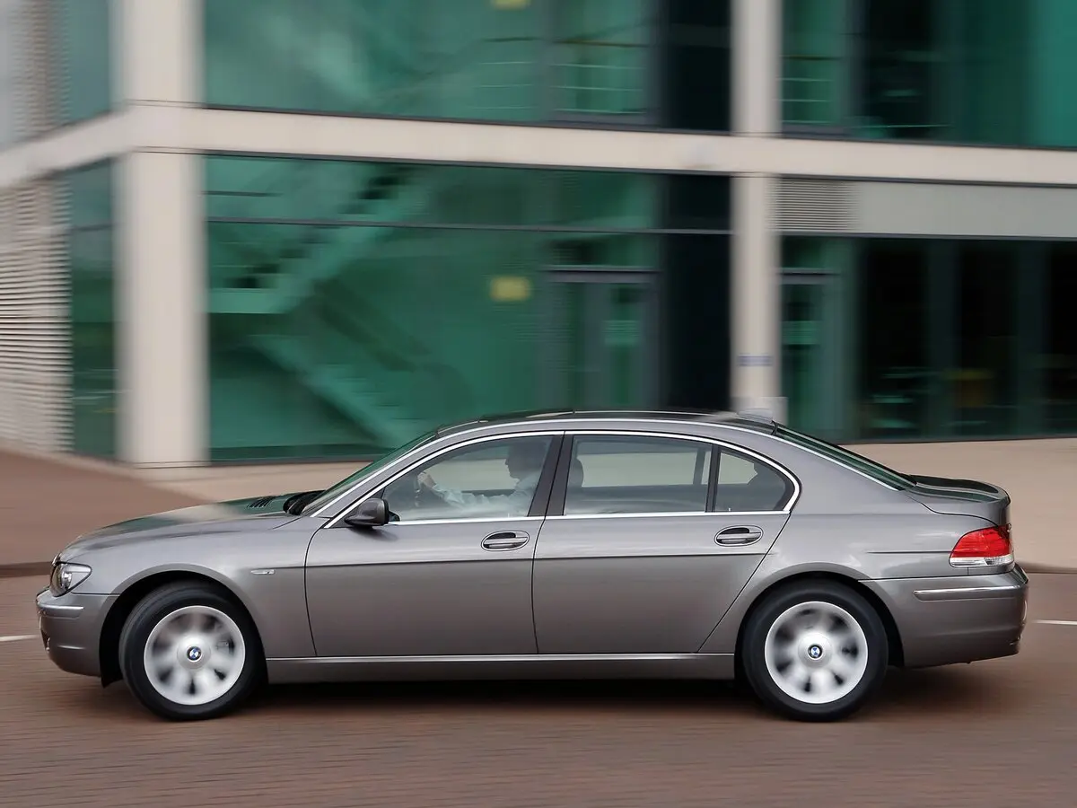 BMW 7 серии IV (E65/E66) Рестайлинг Седан Long — сүрөт 2