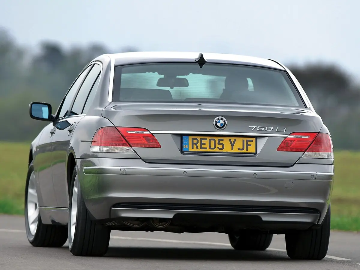 BMW 7 серии IV (E65/E66) Рестайлинг Седан Long — сүрөт 4
