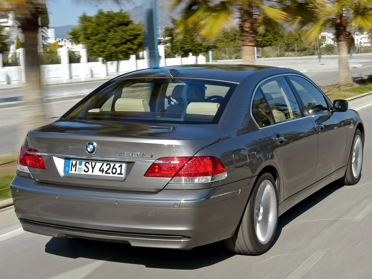 BMW 7 серии IV (E65/E66) Рестайлинг Седан Long — сүрөт 5