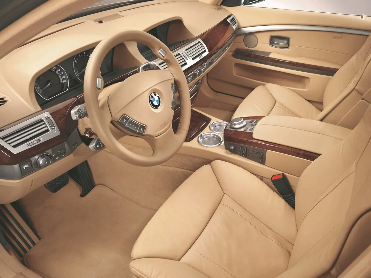 BMW 7 серии IV (E65/E66) Рестайлинг Седан Long — сүрөт 8