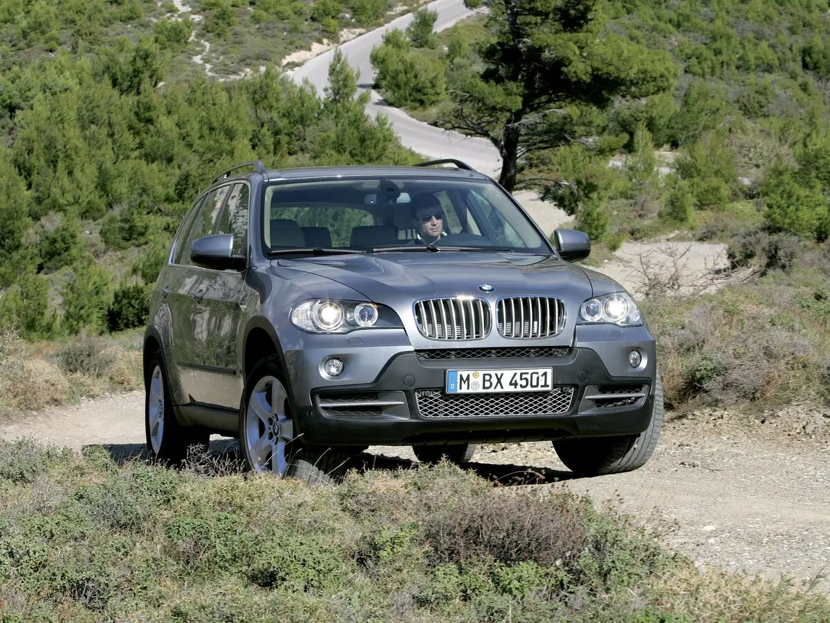 BMW X5 II (E70)