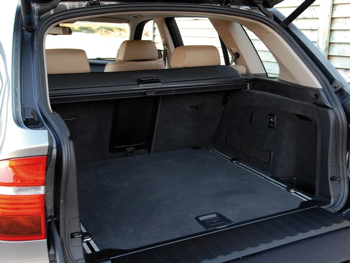 BMW X5 II (E70) Внедорожник 5 дв. — фото 14