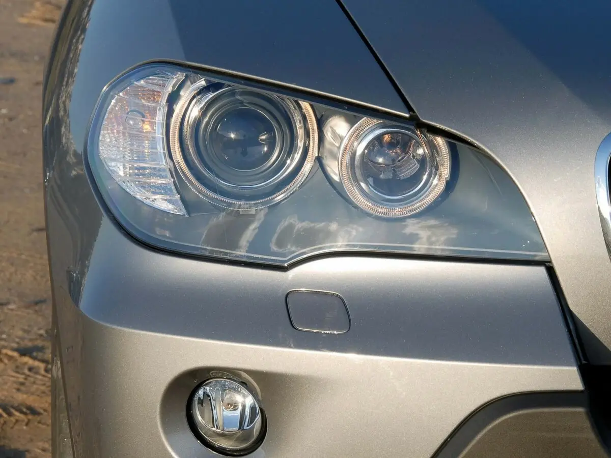 BMW X5 II (E70) Внедорожник 5 дв. — фото 15