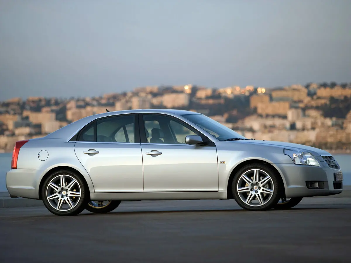 Cadillac BLS 2006 – 2009 Седан — сүрөт 2