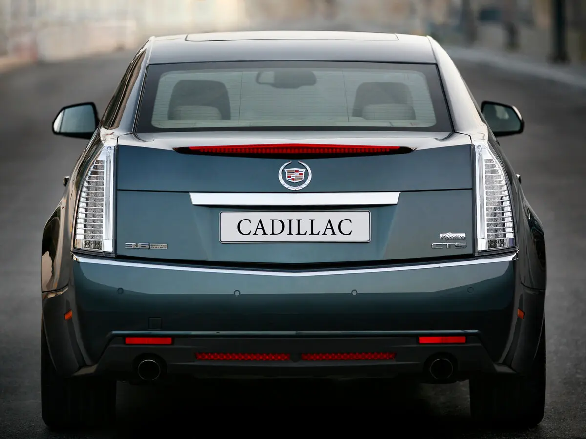 Cadillac CTS II Седан — сүрөт 4