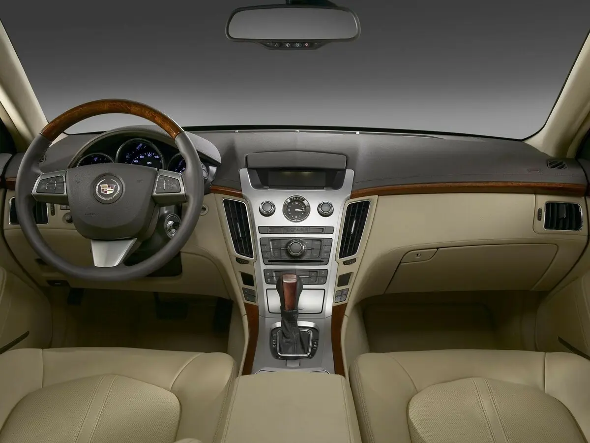 Cadillac CTS II Седан — сүрөт 6