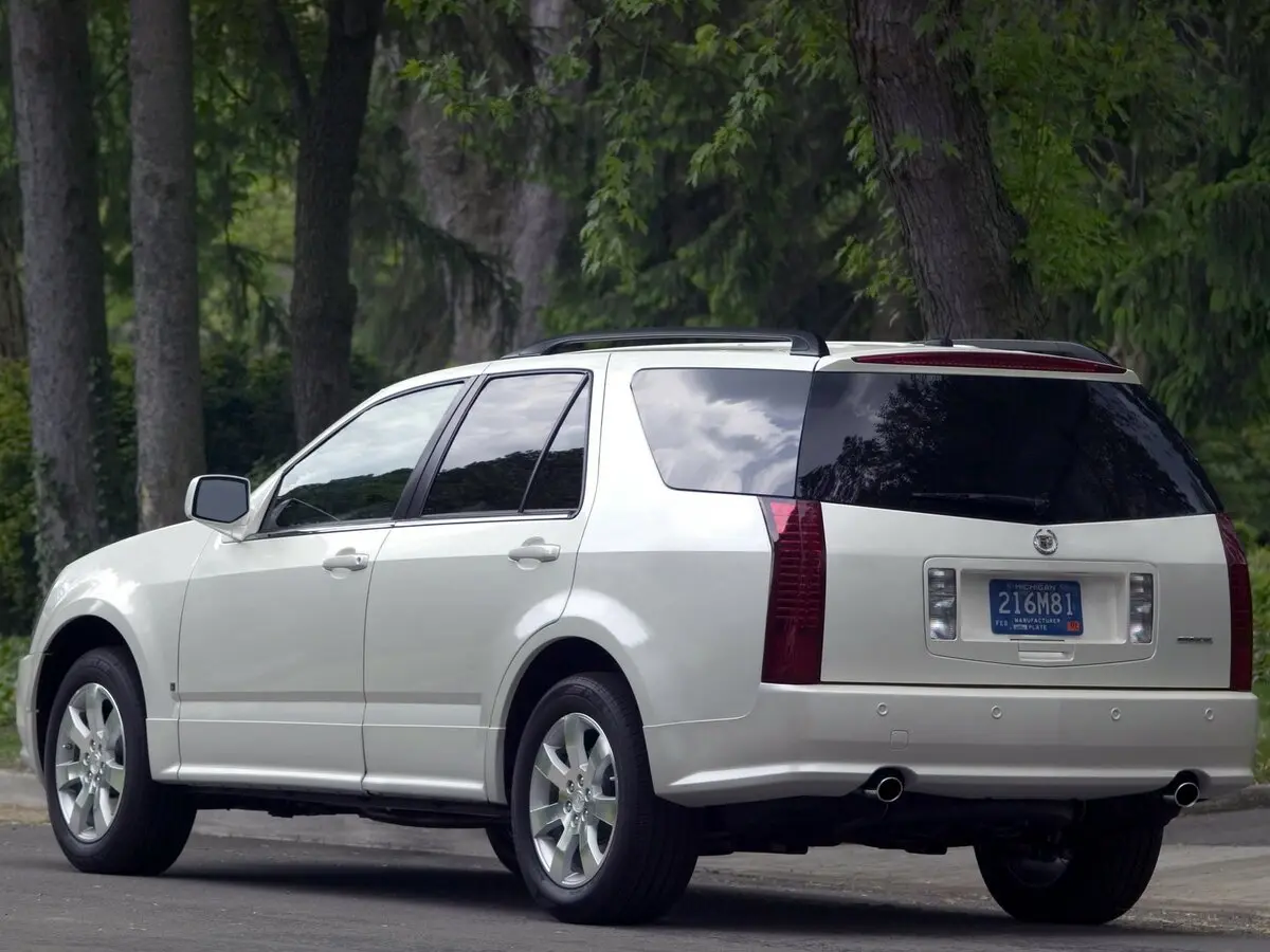 Cadillac SRX I Внедорожник 5 дв. — photo 5