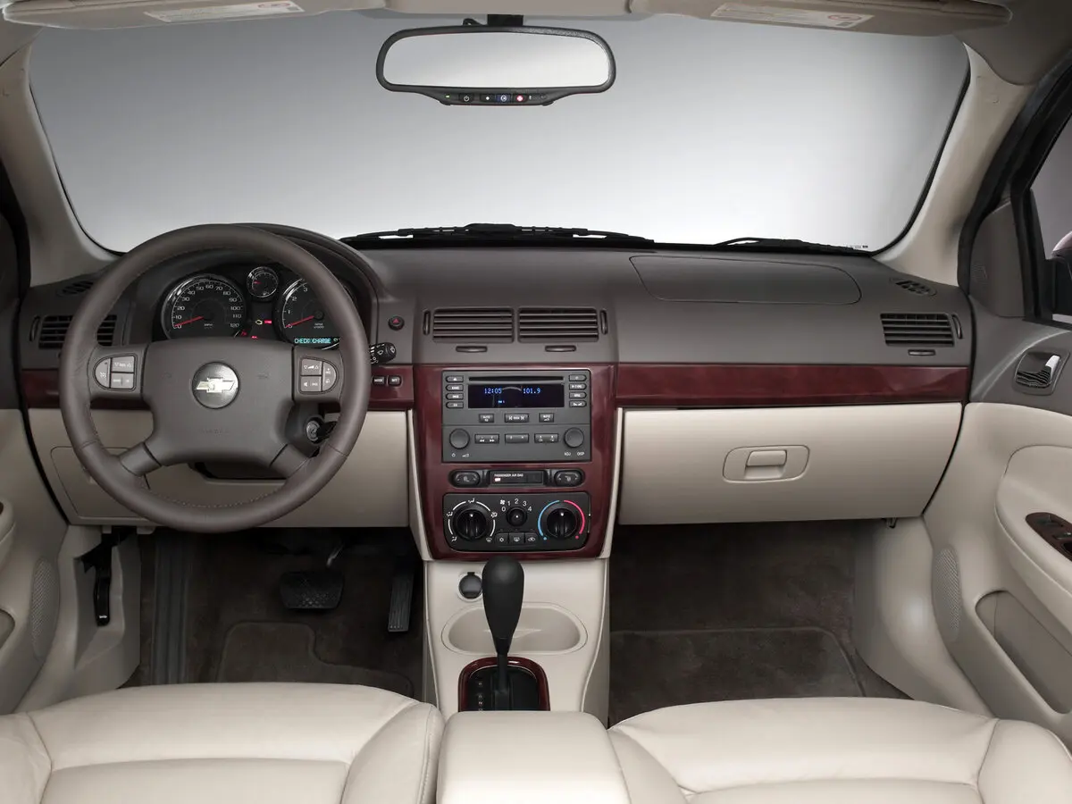 Chevrolet Cobalt I Седан — сүрөт 5