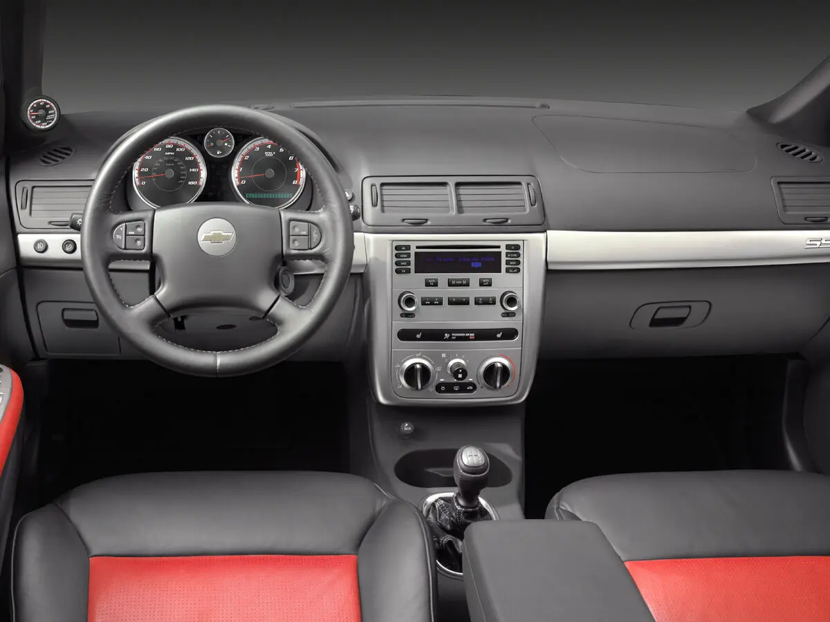 Chevrolet Cobalt I Купе — сүрөт 6