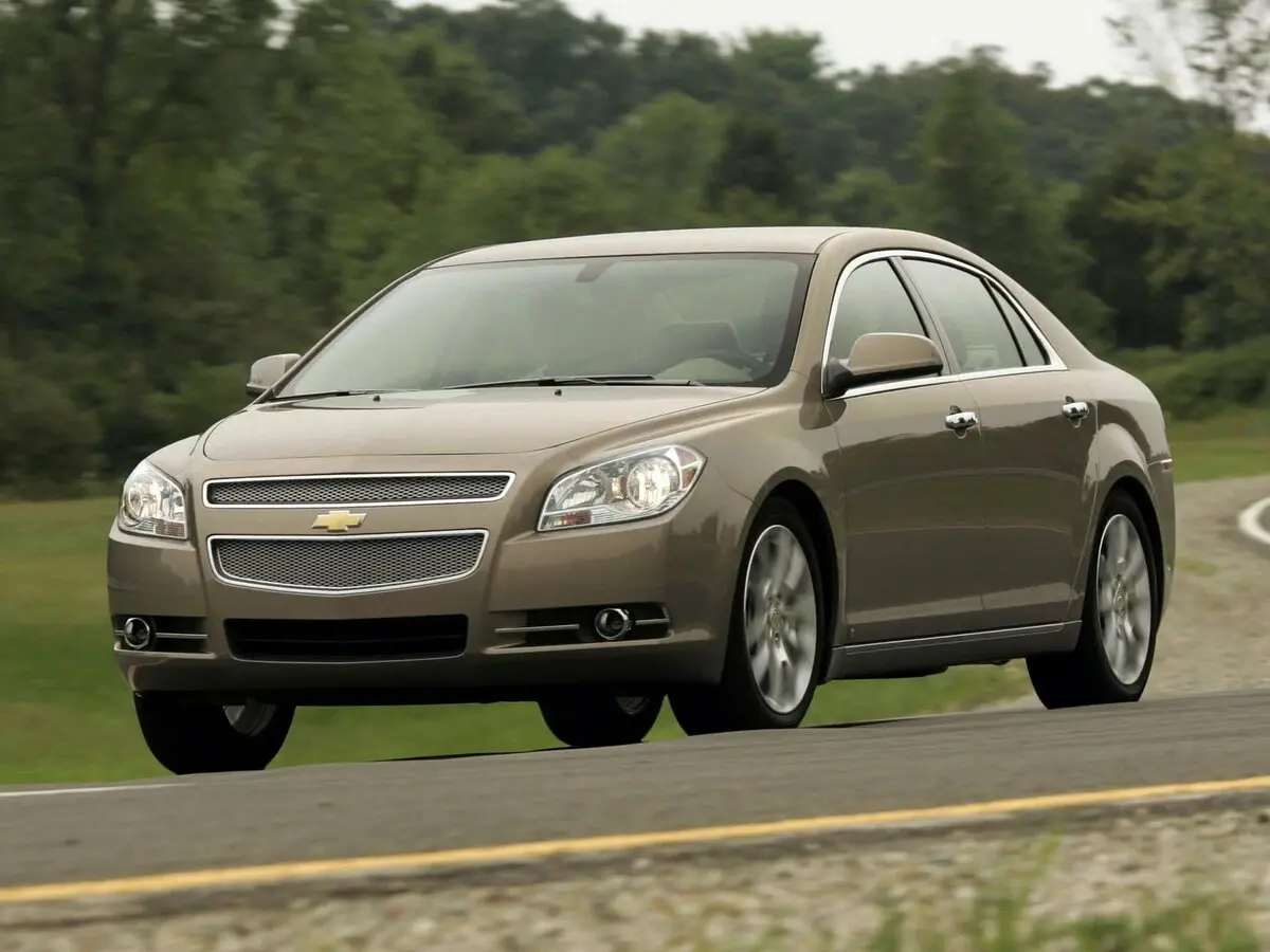 Chevrolet Malibu VII Седан — сүрөт 2