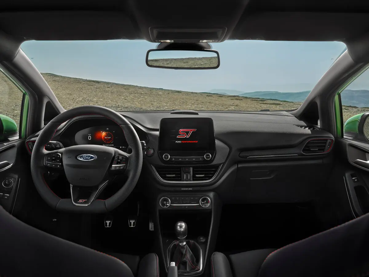 Ford Fiesta Mk7 Рестайлинг Хэтчбек 3 дв. — сүрөт 6