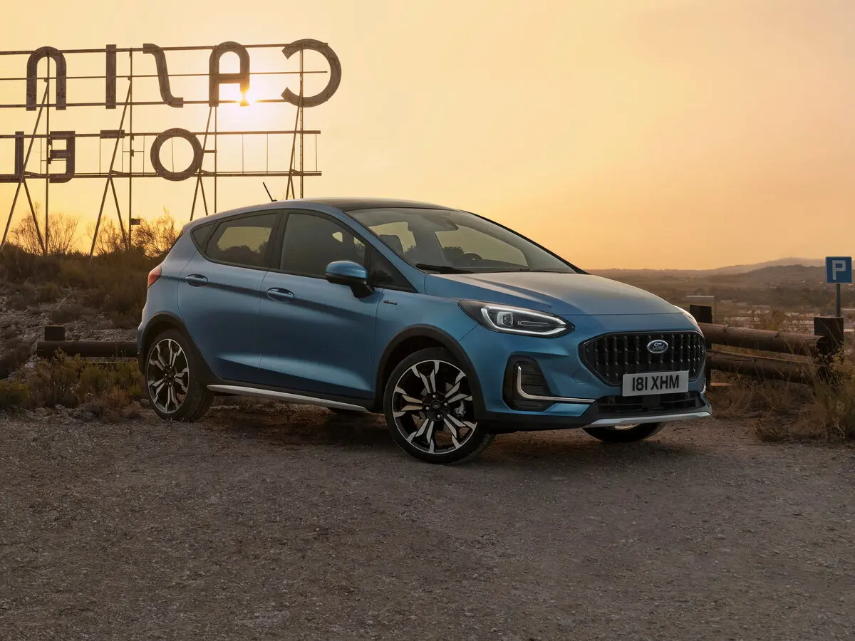 Ford Fiesta Mk7 Рестайлинг Хэтчбек 5 дв. Active