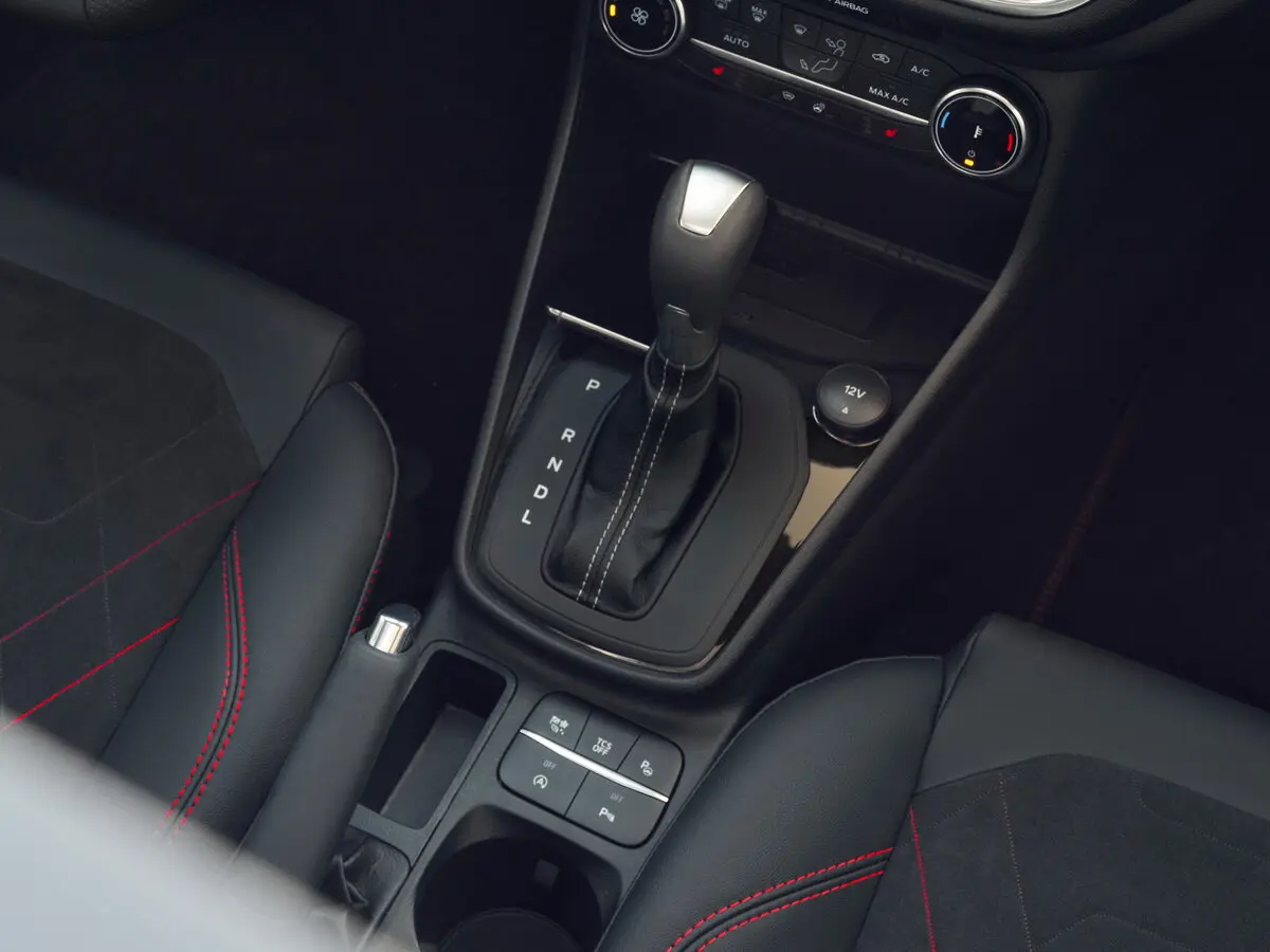 Ford Fiesta Mk7 Рестайлинг Хэтчбек 5 дв. Active — сүрөт 10