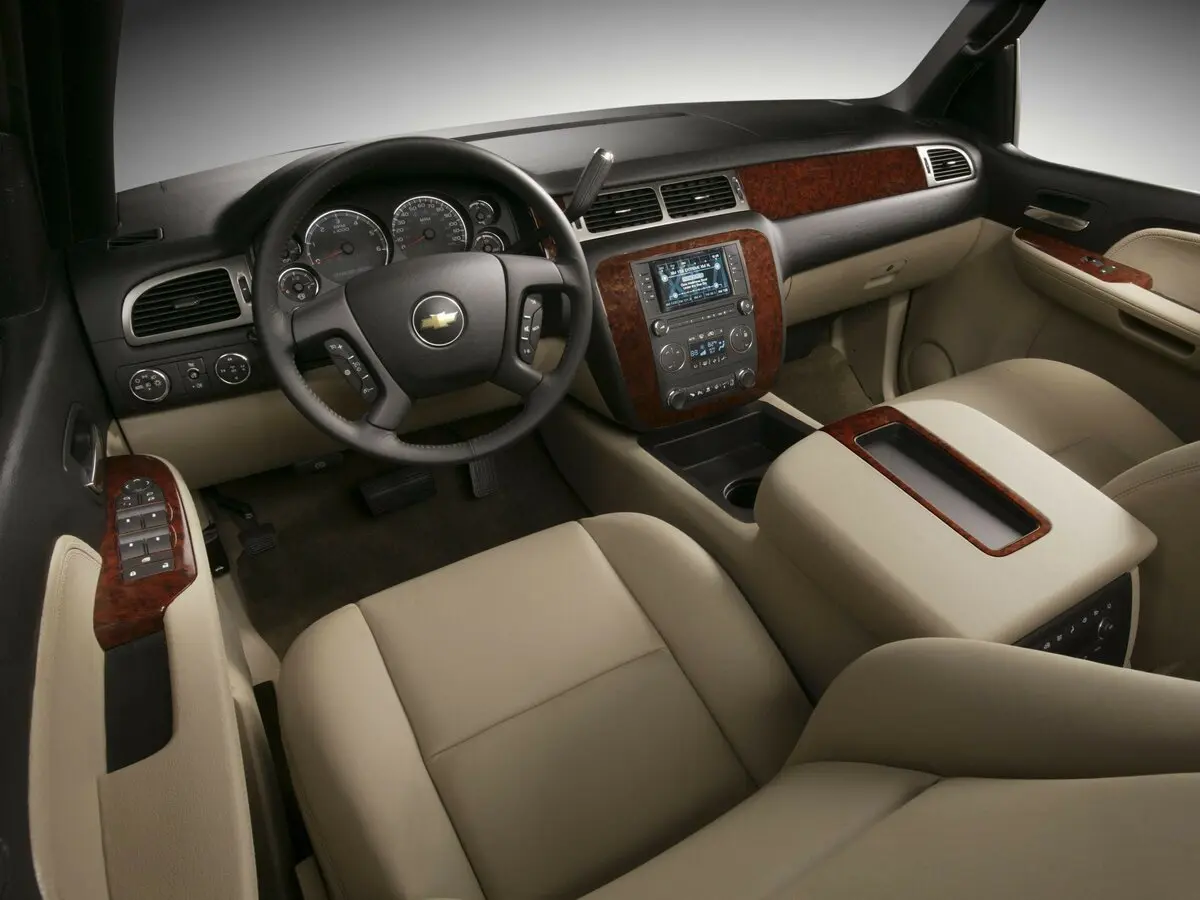 Chevrolet Tahoe III Внедорожник 5 дв. — сүрөт 6