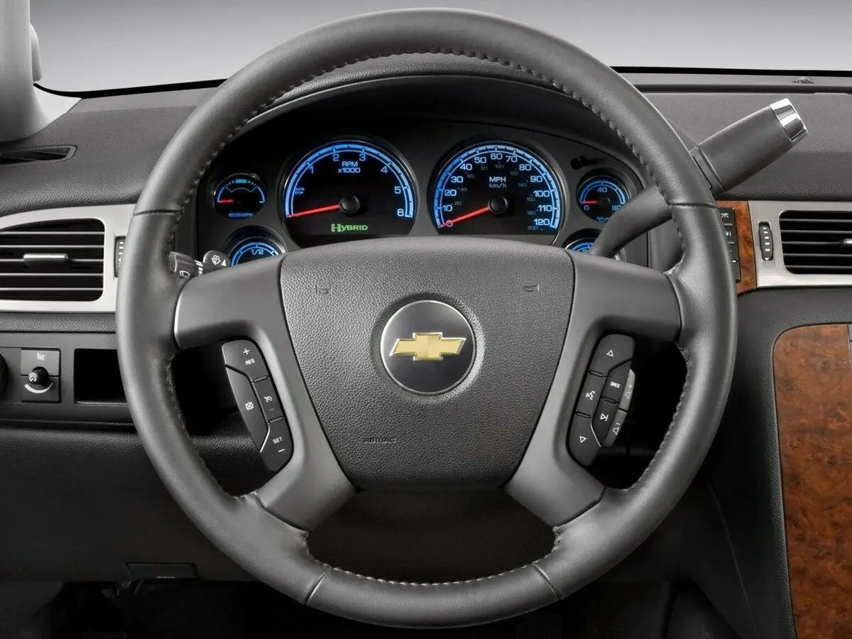Chevrolet Tahoe III Внедорожник 5 дв. — сүрөт 9