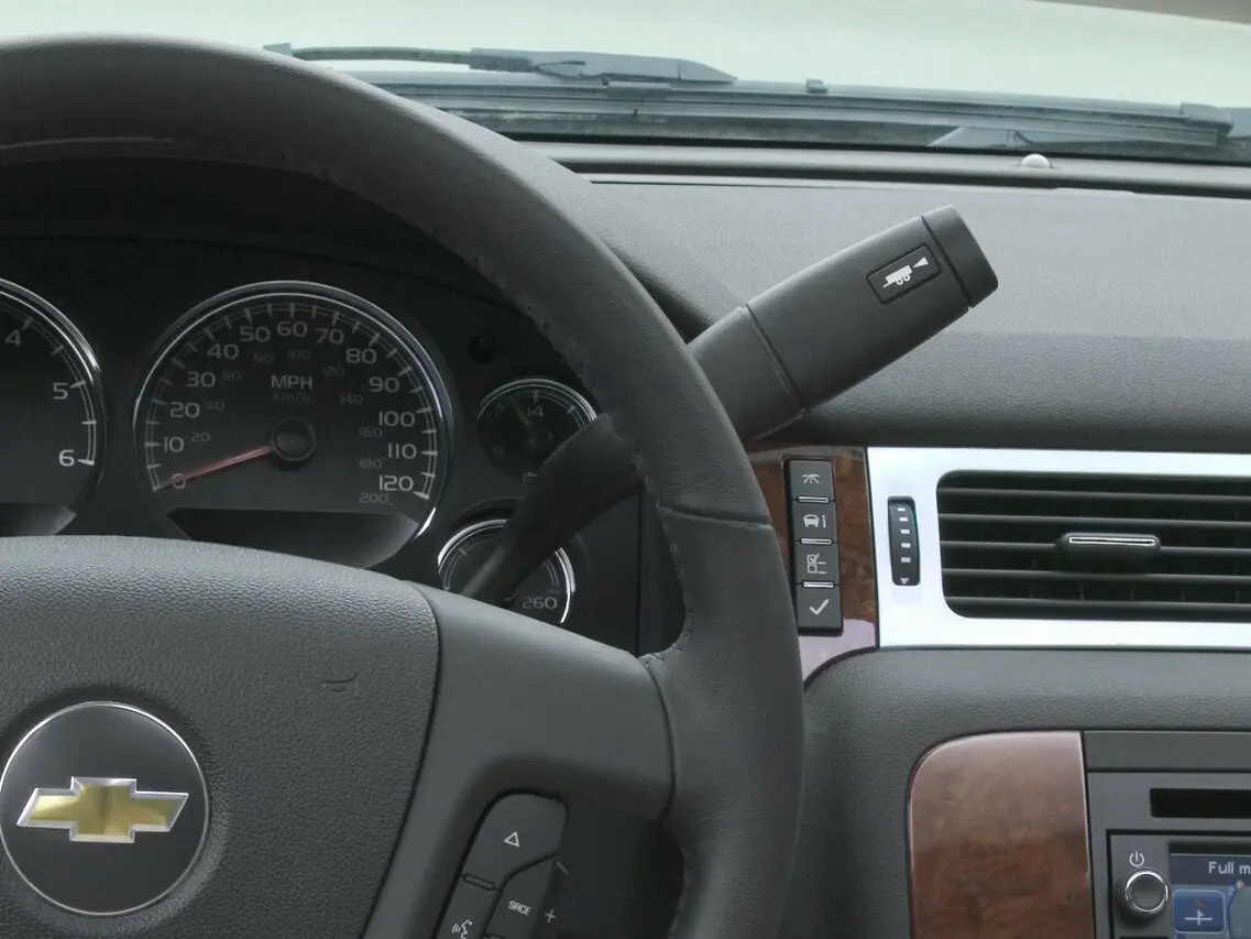 Chevrolet Suburban X Внедорожник 5 дв. — сүрөт 9