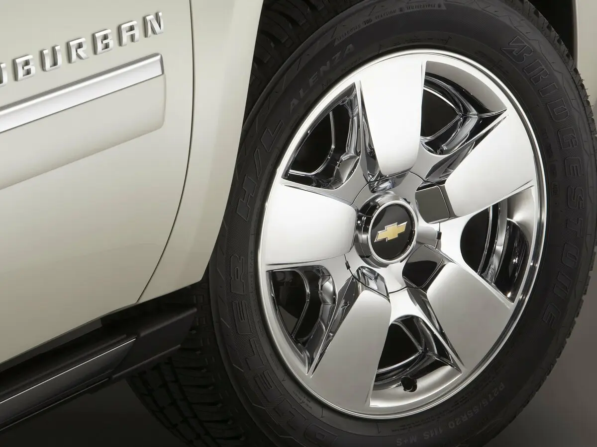Chevrolet Suburban X Внедорожник 5 дв. — сүрөт 14
