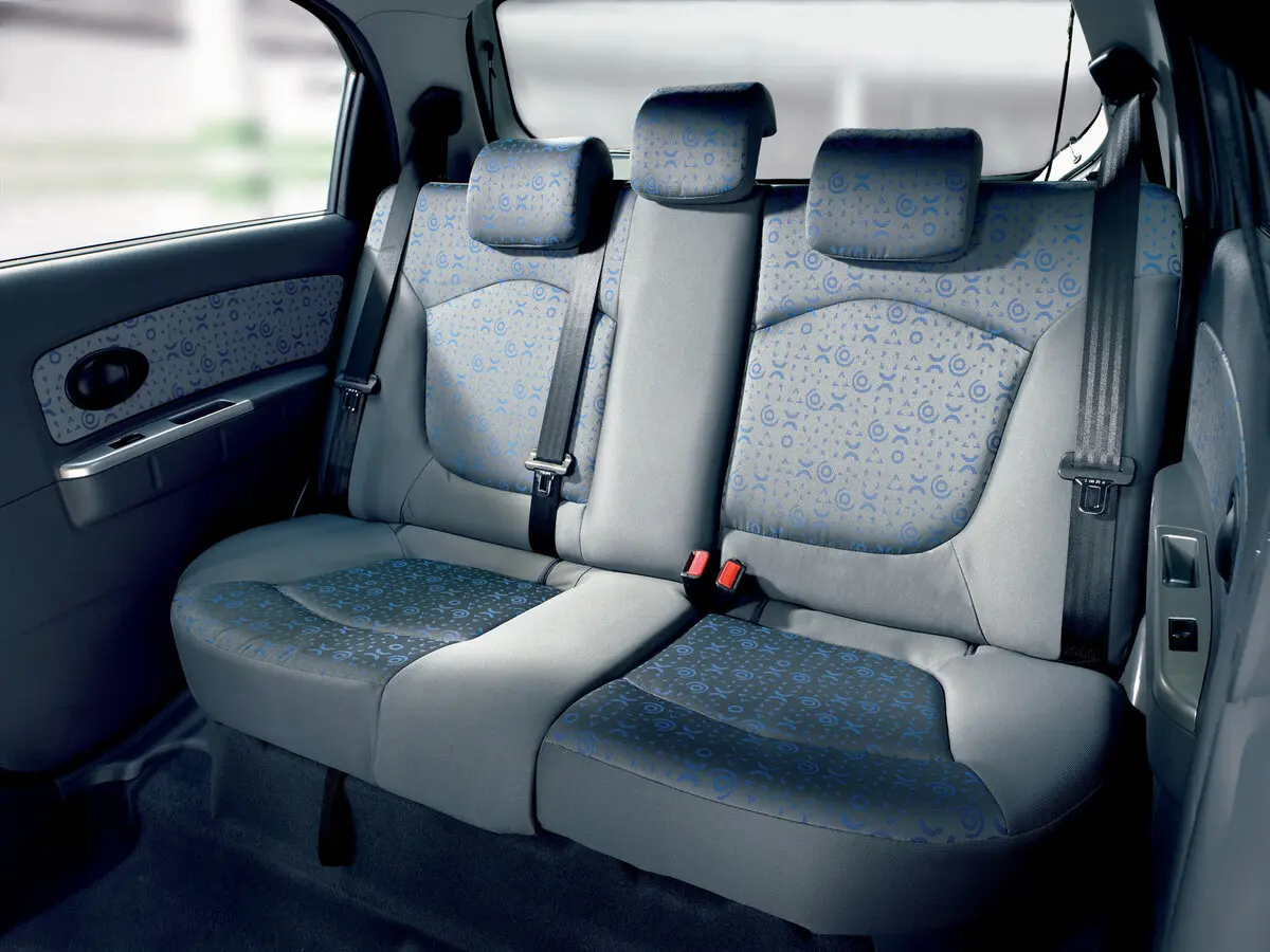 Chevrolet Spark II Хэтчбек 5 дв. — 照片 7