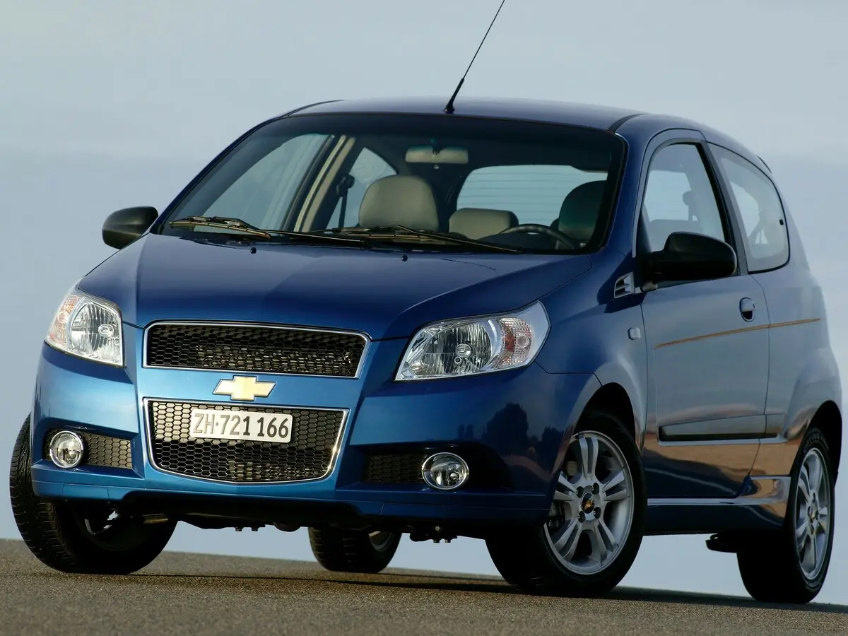 Chevrolet Aveo I Рестайлинг Хэтчбек 3 дв. — сүрөт 3