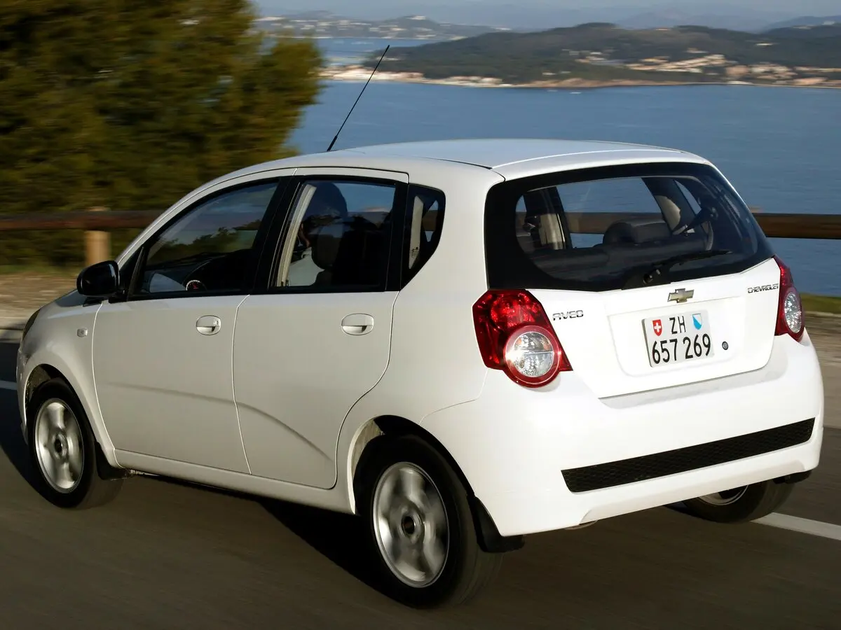 Chevrolet Aveo I Рестайлинг Хэтчбек 5 дв. — сүрөт 5
