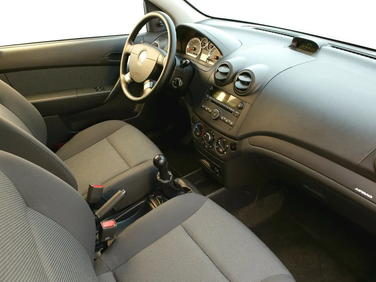 Chevrolet Aveo I Рестайлинг Хэтчбек 5 дв. — сүрөт 7
