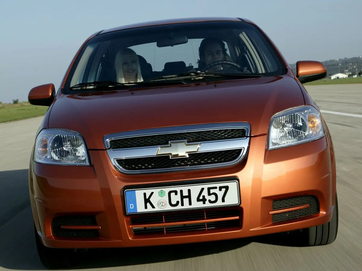 Chevrolet Aveo I Рестайлинг Седан — сүрөт 3