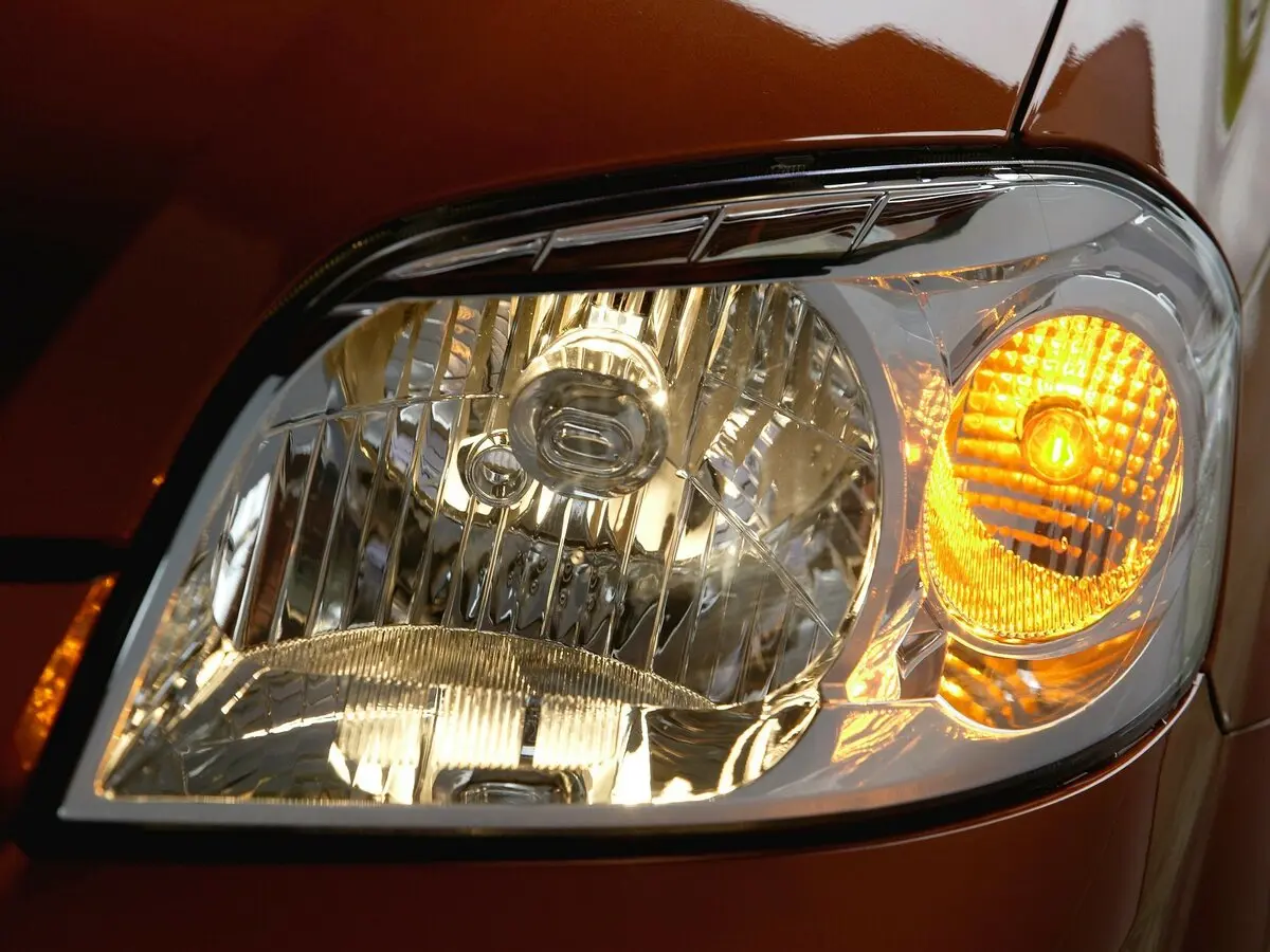 Chevrolet Aveo I Рестайлинг Седан — сүрөт 11