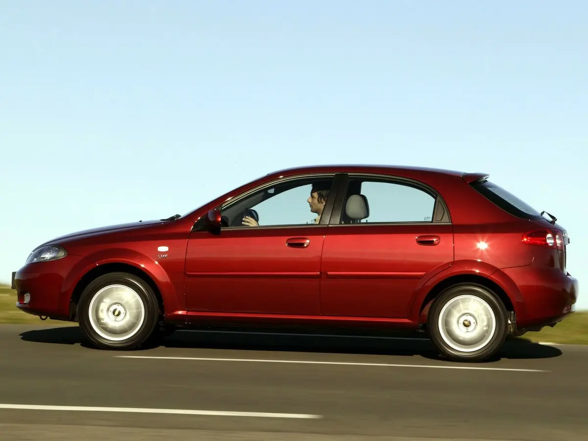 Chevrolet Lacetti I Хэтчбек 5 дв. — сүрөт 2