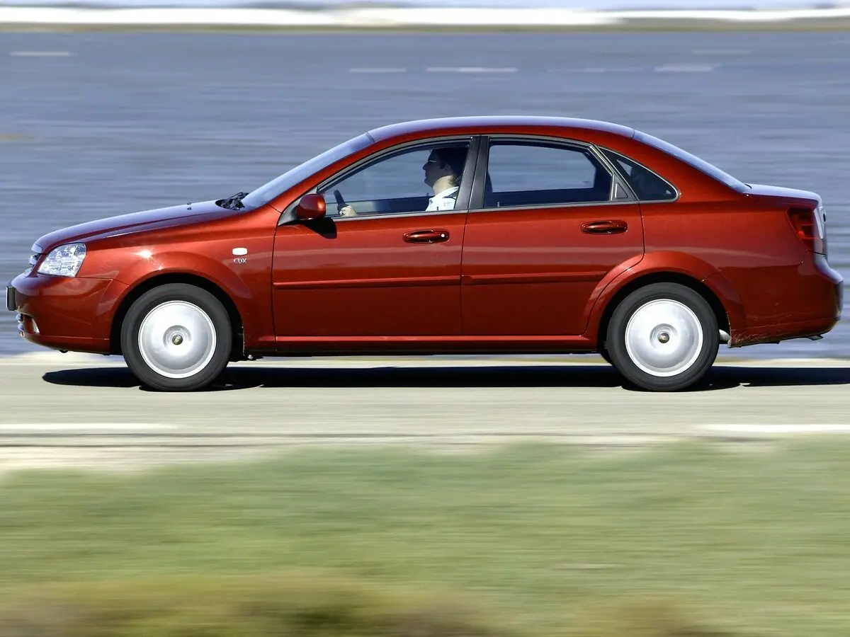 Chevrolet Lacetti I Седан — сүрөт 2