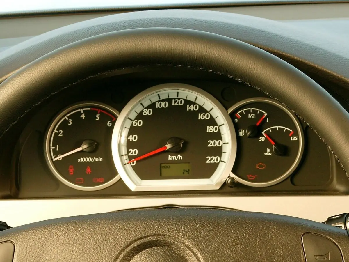 Chevrolet Lacetti I Седан — сүрөт 8