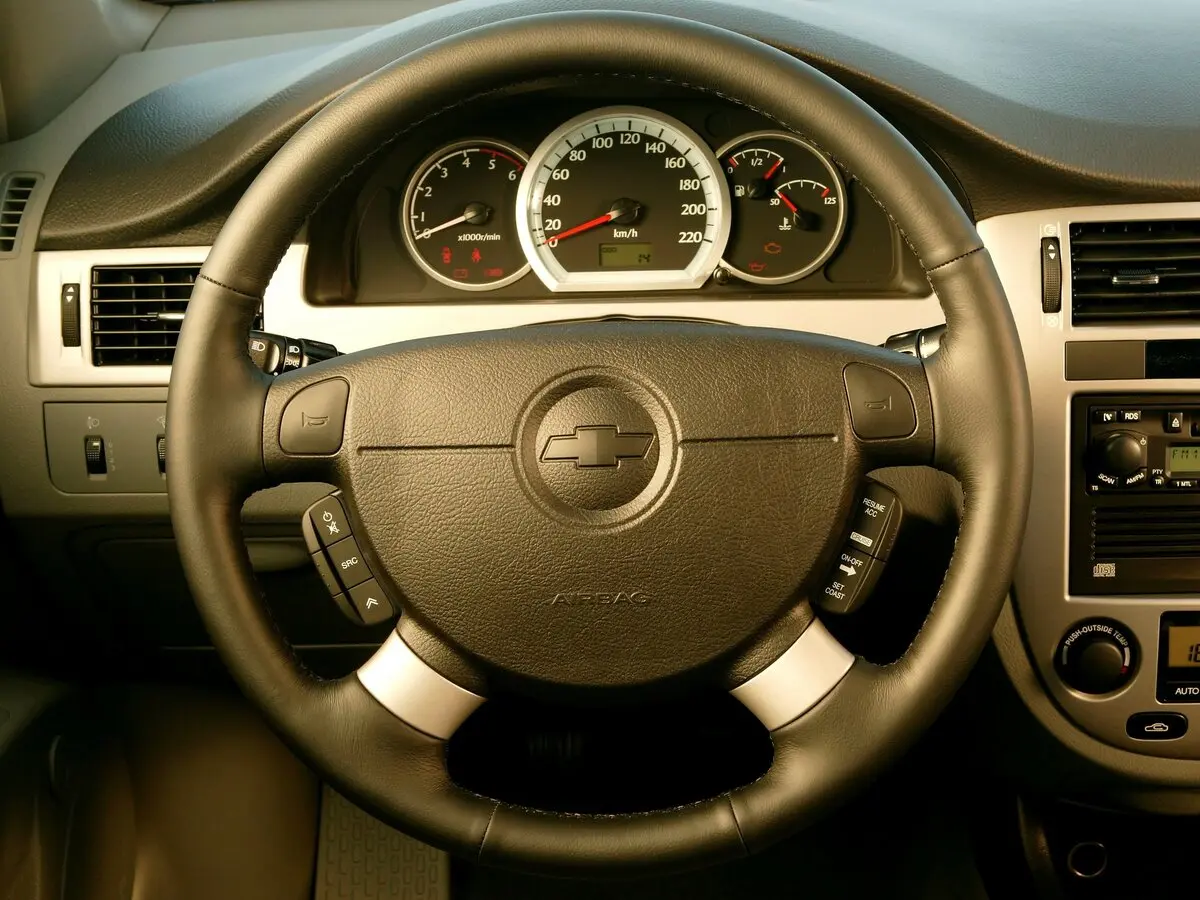 Chevrolet Lacetti I Седан — сүрөт 9