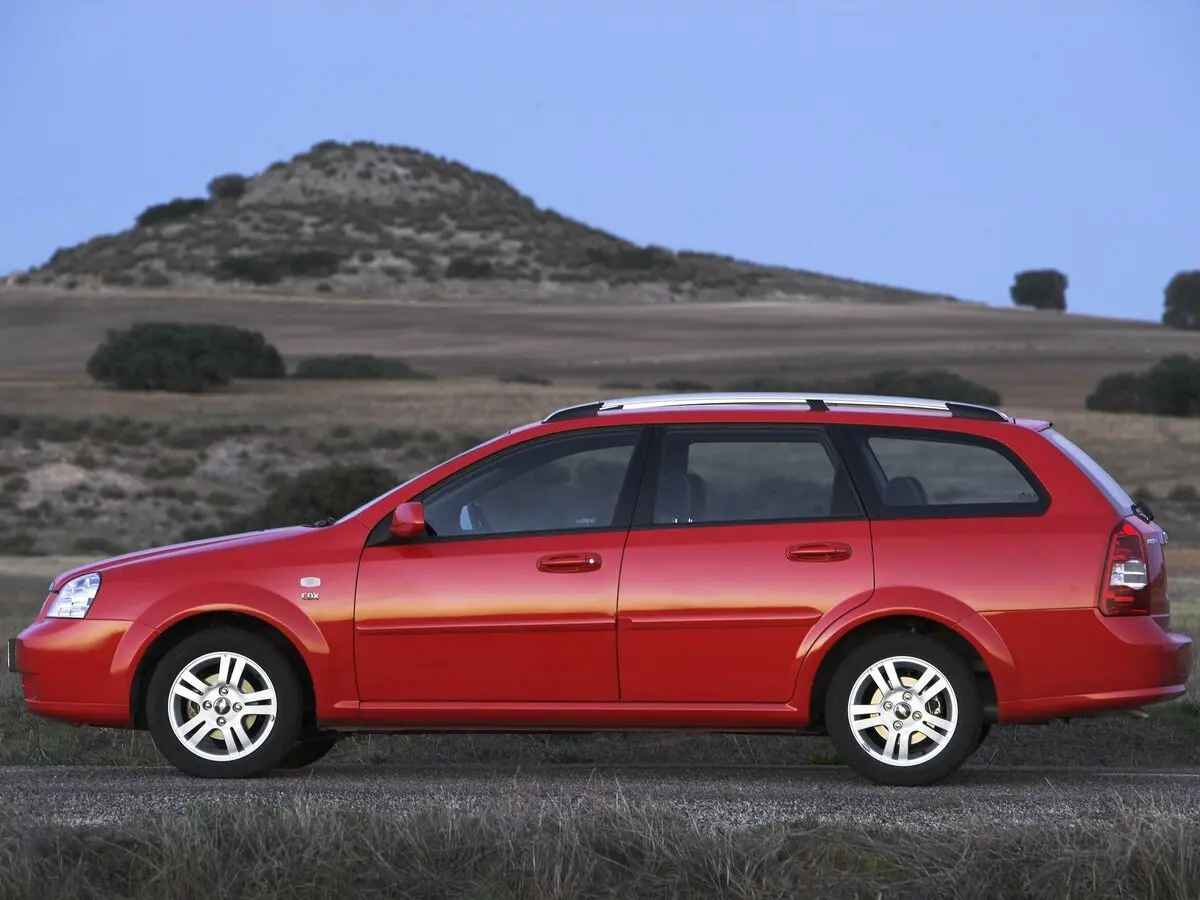 Chevrolet Lacetti I Универсал 5 дв. — сүрөт 2