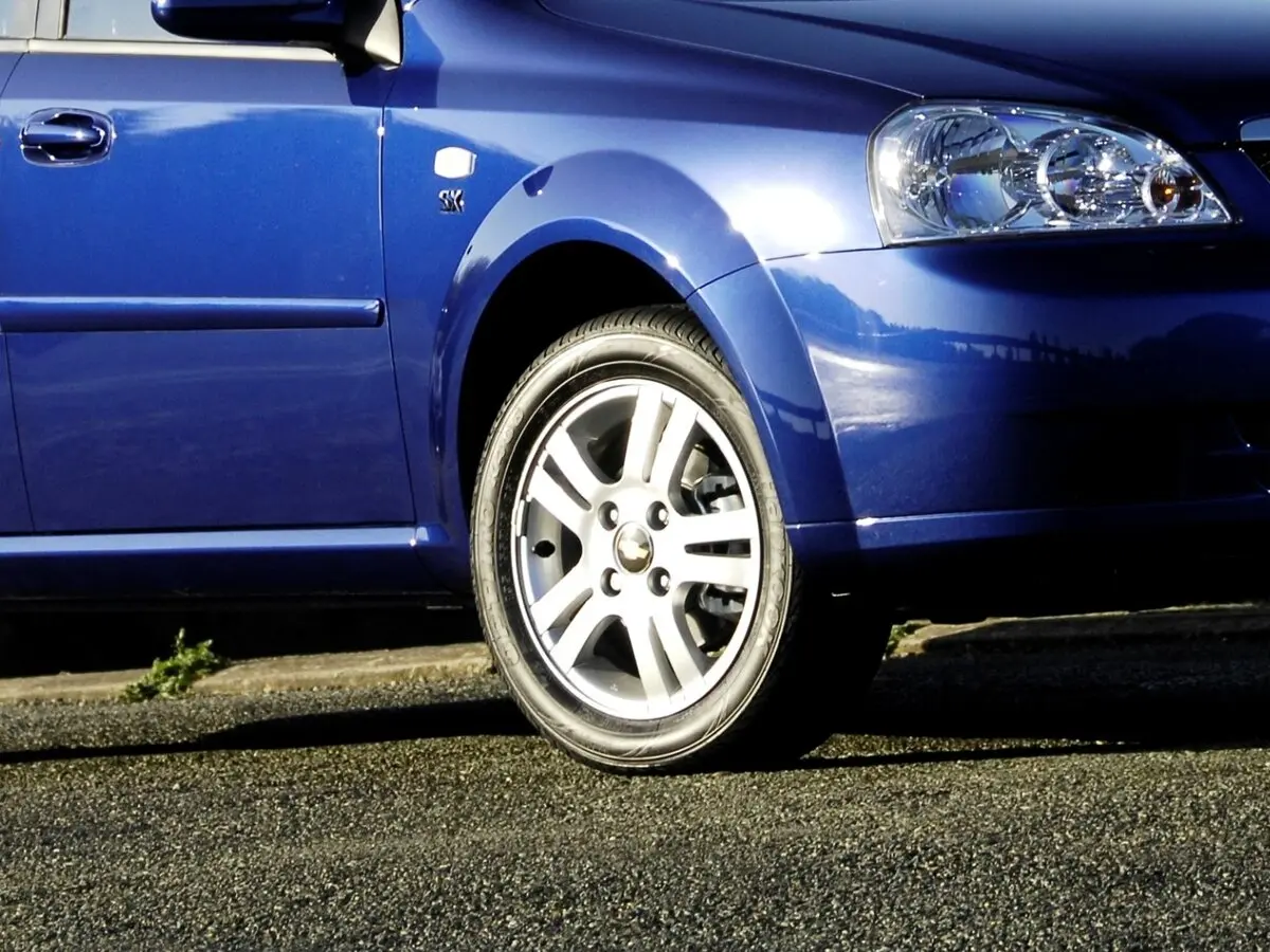 Chevrolet Lacetti I Универсал 5 дв. — сүрөт 12