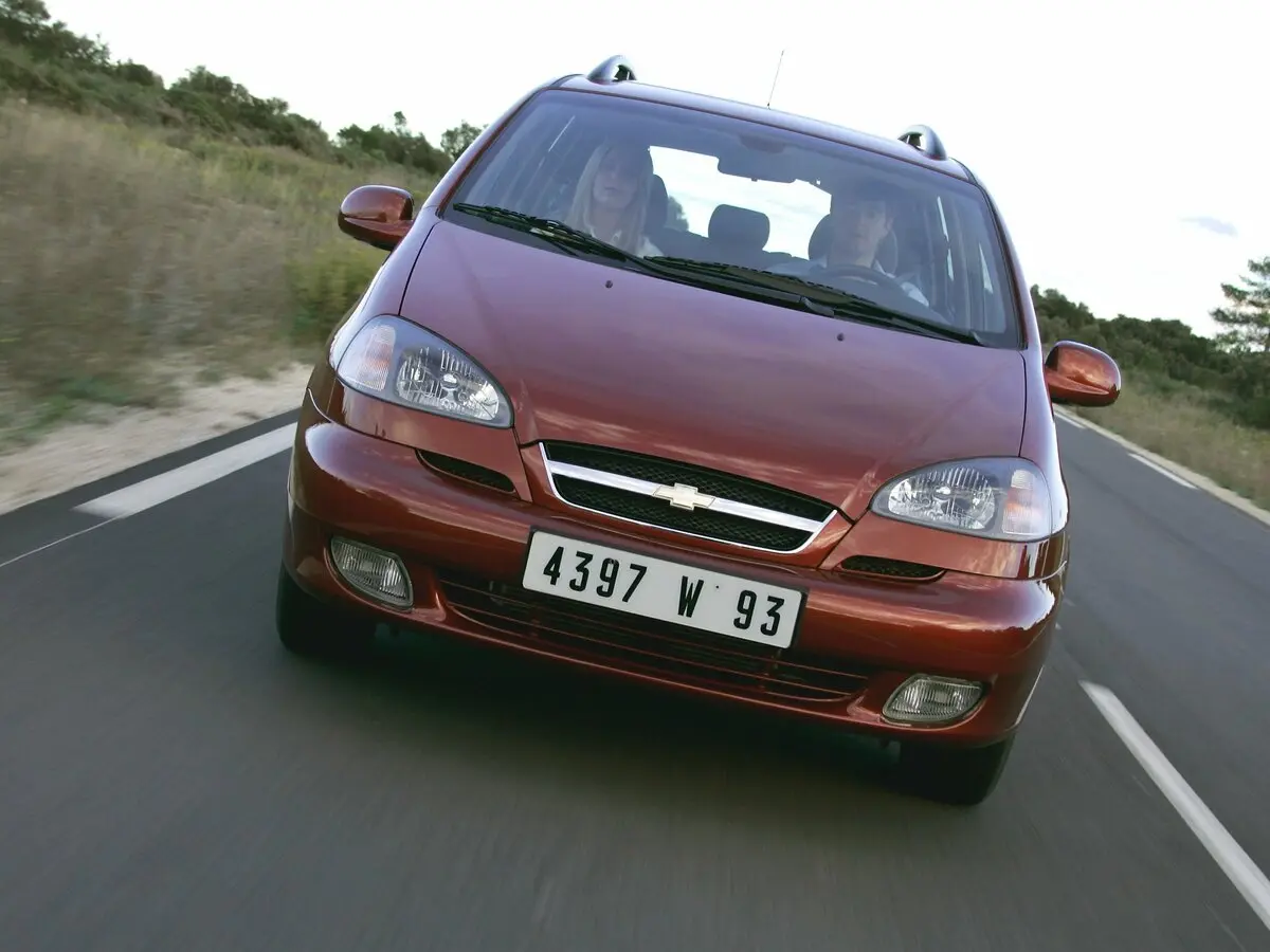 Chevrolet Rezzo 2000 – 2008 Компактвэн — сүрөт 3