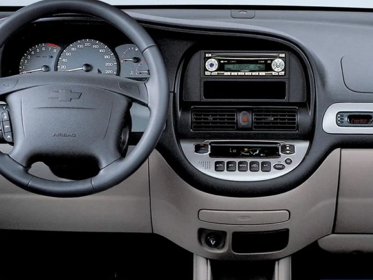 Chevrolet Rezzo 2000 – 2008 Компактвэн — сүрөт 6