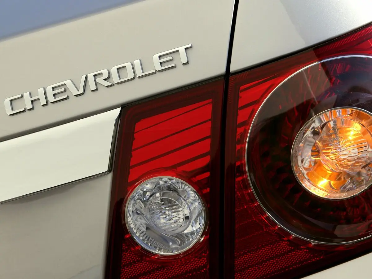 Chevrolet Epica V250 Седан — сүрөт 15
