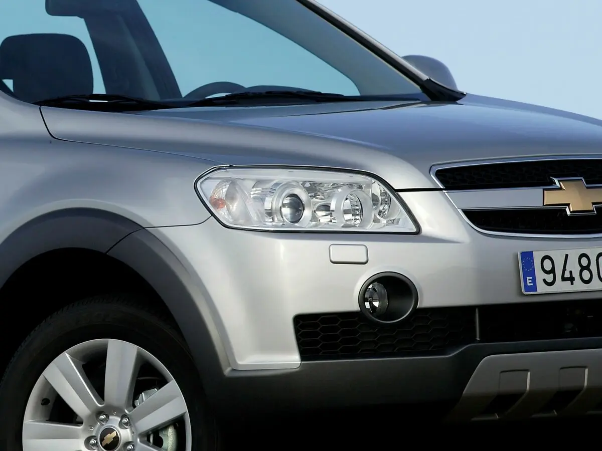 Chevrolet Captiva I Внедорожник 5 дв. — photo 9