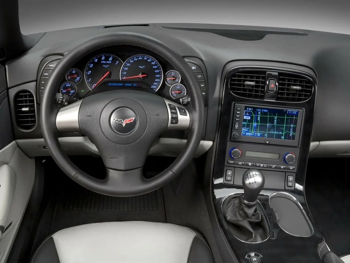 Chevrolet Corvette C6 Кабриолет — 照片 5