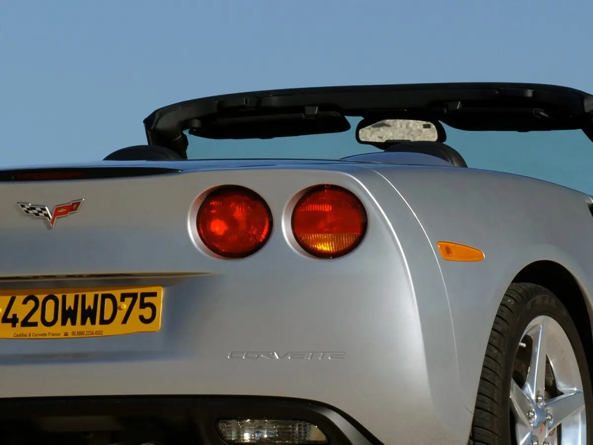 Chevrolet Corvette C6 Кабриолет — 照片 12