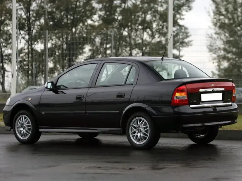 Chevrolet Viva 2004 – 2008 Седан — сүрөт 2
