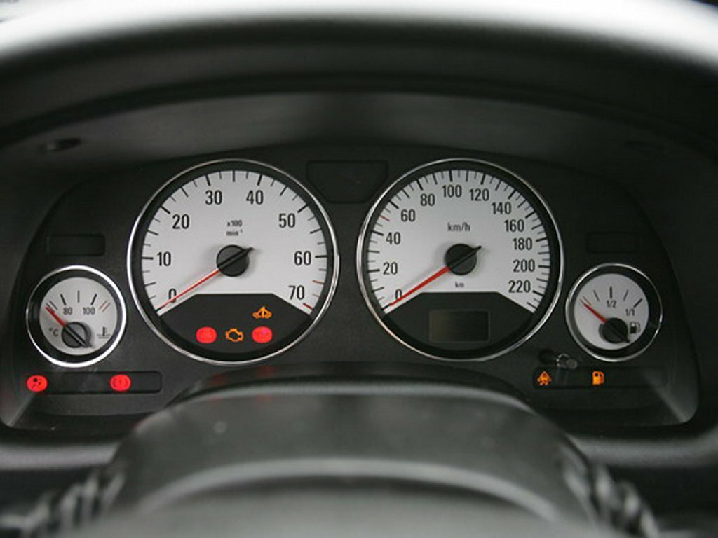 Chevrolet Viva 2004 – 2008 Седан
