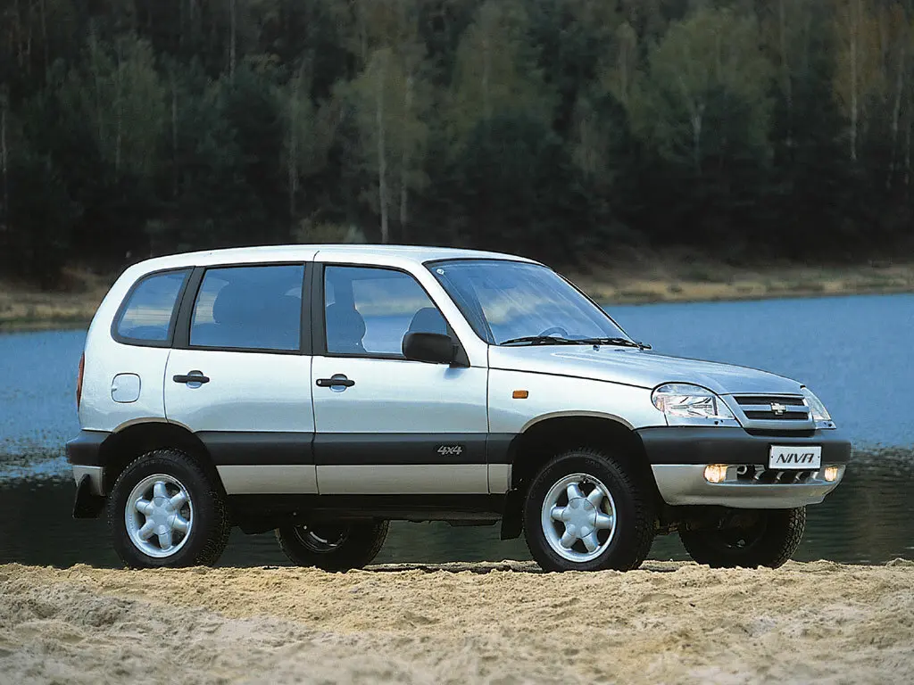 Chevrolet Niva I Внедорожник 5 дв. — сүрөт 2