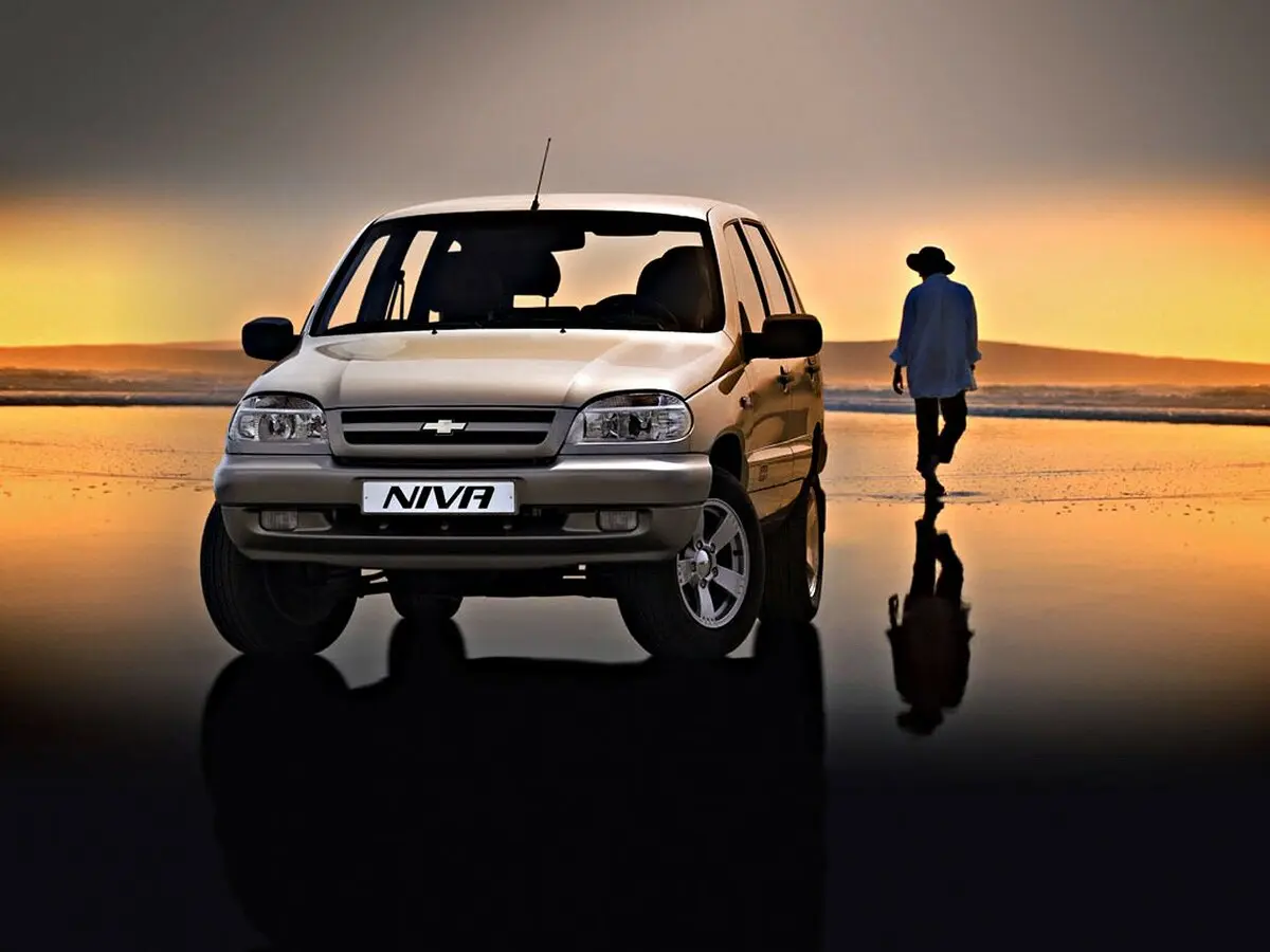 Chevrolet Niva I Внедорожник 5 дв. — сүрөт 3