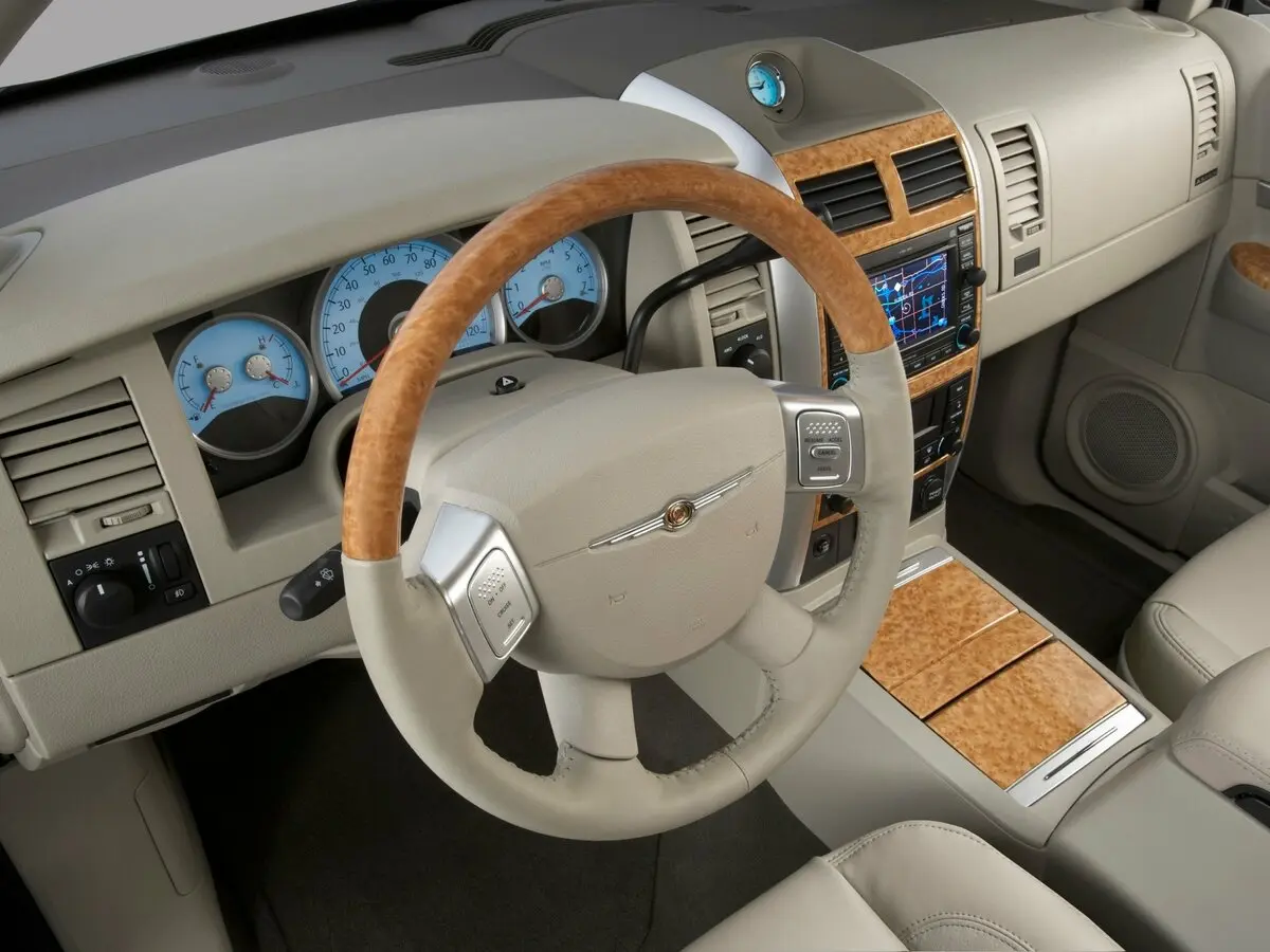 Chrysler Aspen 2006 – 2008 Внедорожник 5 дв. — сүрөт 7