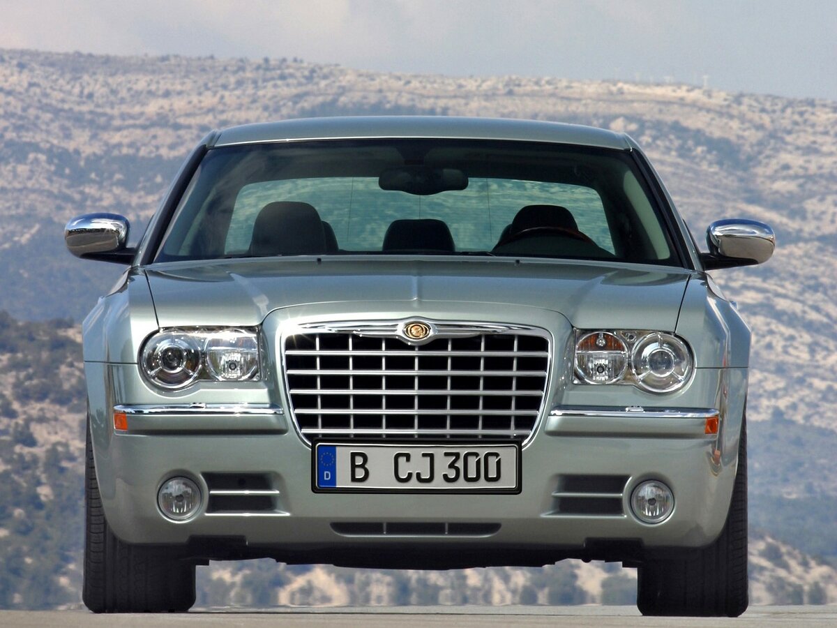 Chrysler 300C I Седан — фото 3