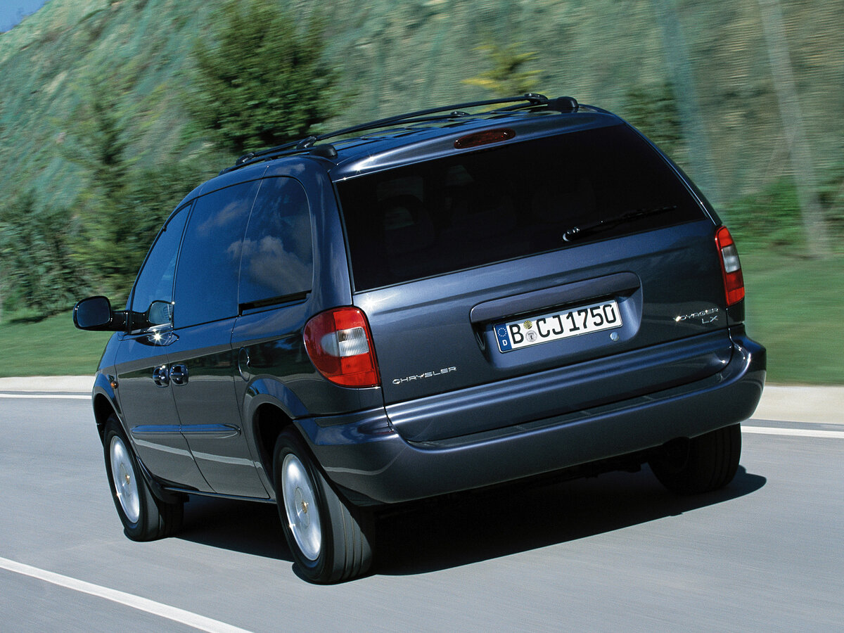 Chrysler Voyager IV Минивэн — фото 4