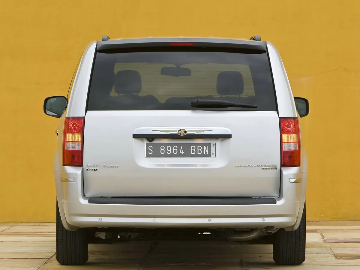 Chrysler Voyager V Минивэн Grand — сүрөт 4