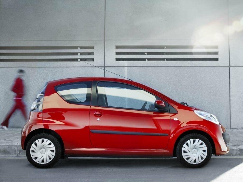 Citroen C1 I Хэтчбек 3 дв. — фото 2