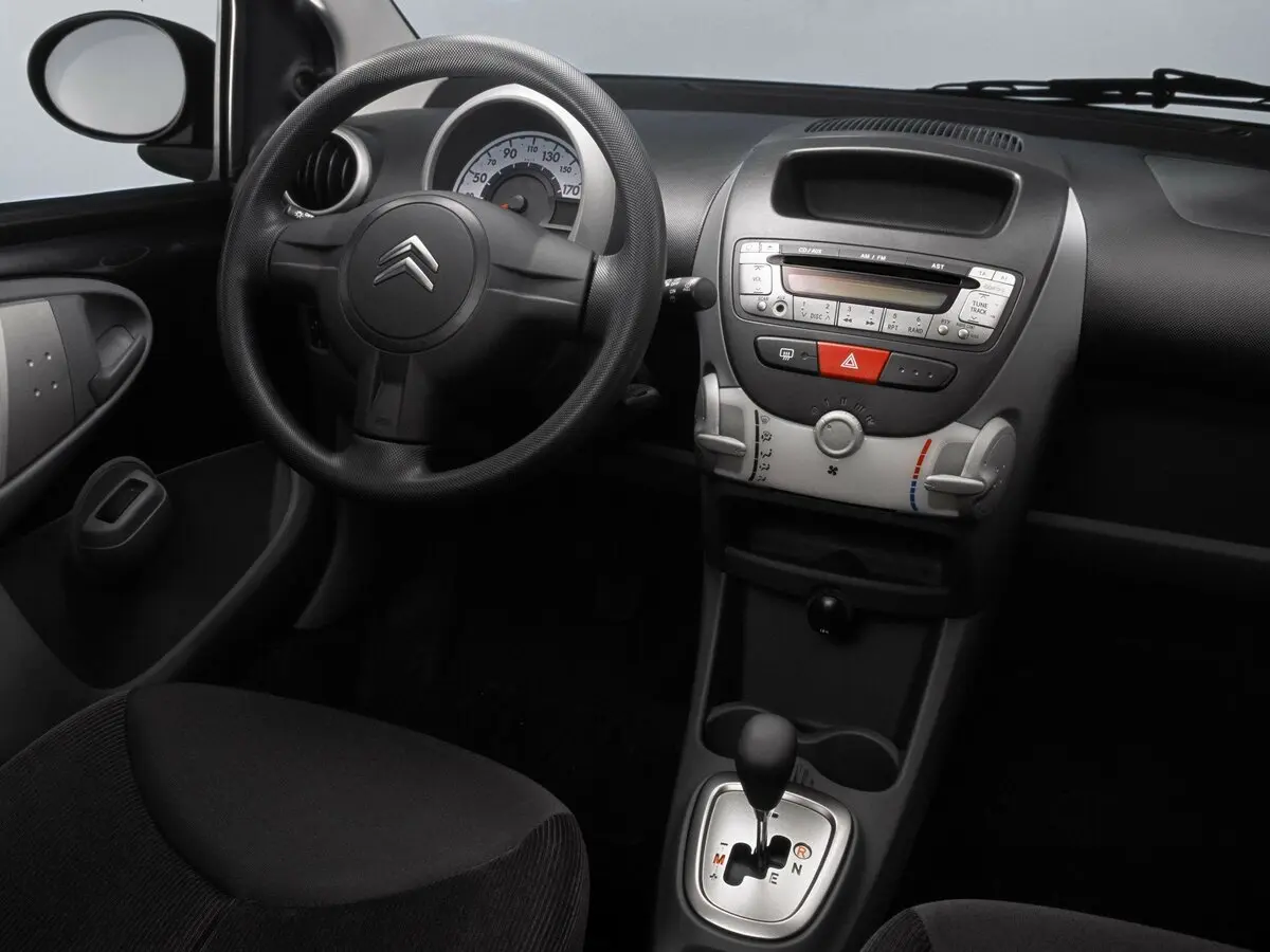 Citroen C1 I Хэтчбек 5 дв. — сүрөт 5