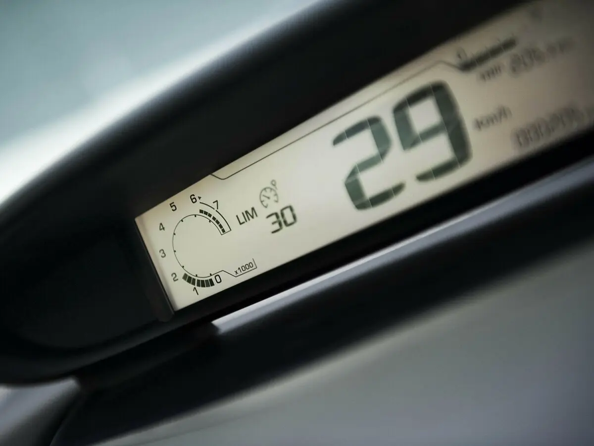 Citroen C4 I Рестайлинг Хэтчбек 3 дв. — сүрөт 8